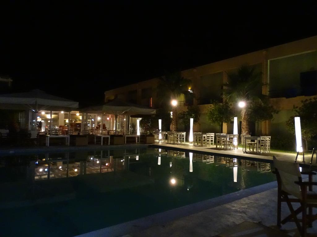 Ianos Hotel