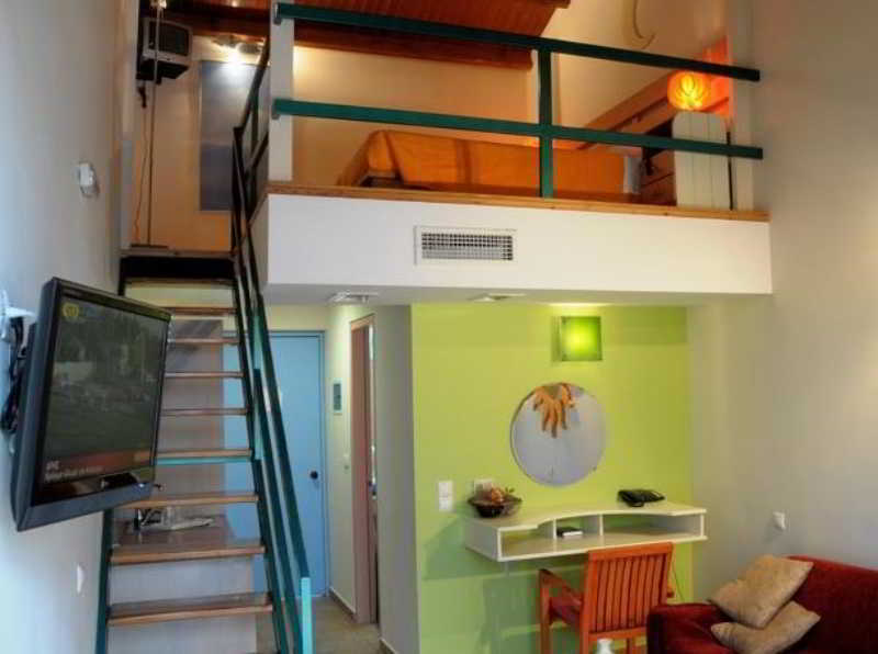 Ianos Hotel