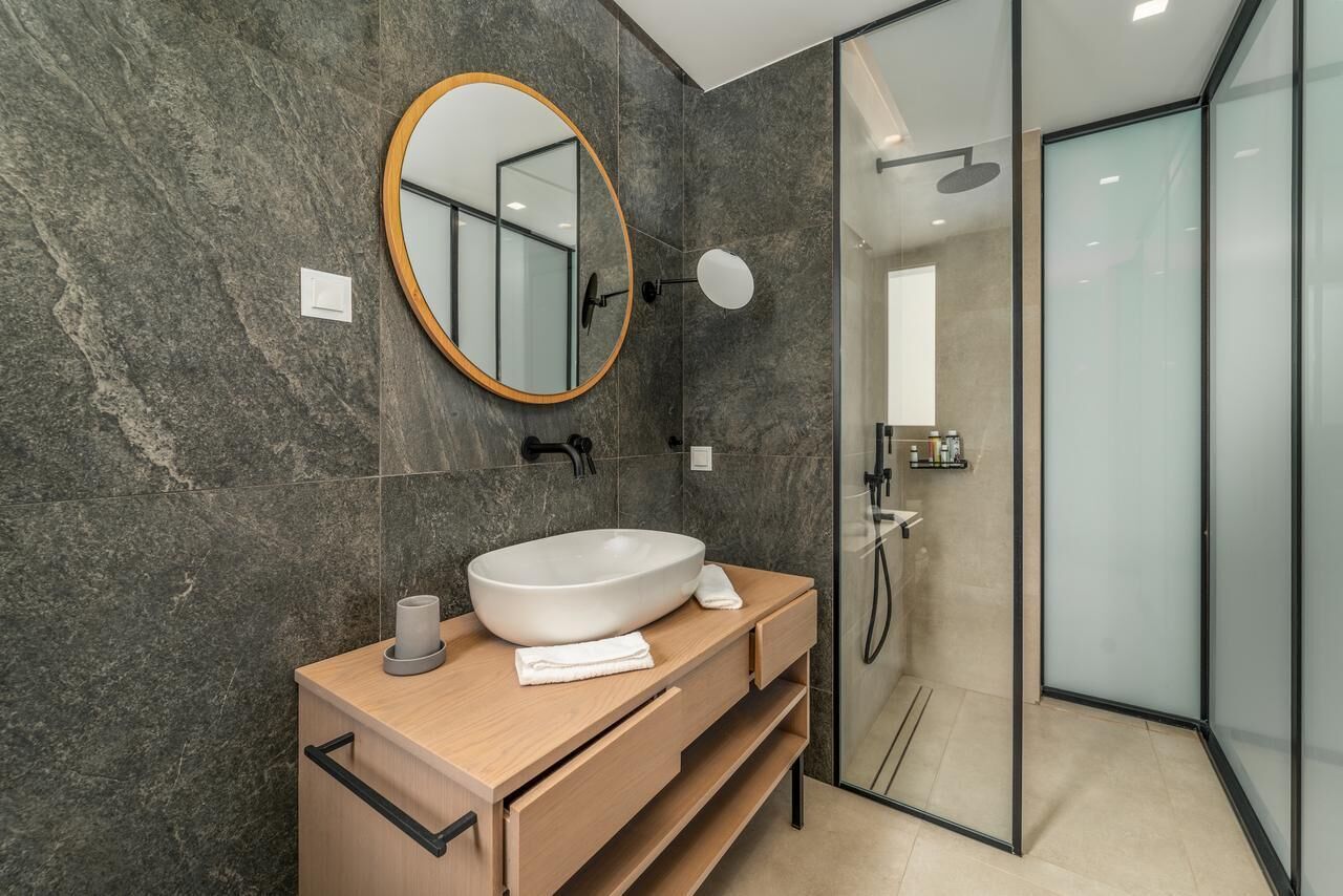 Katouna Suites Luxury Boutique Hotel