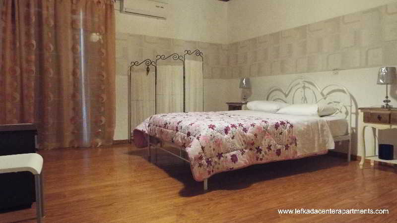 Lefkada Center Apartments