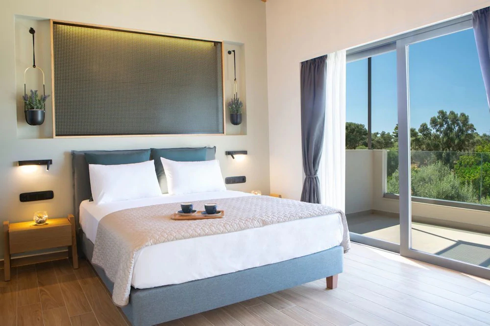 Villa Olive Green