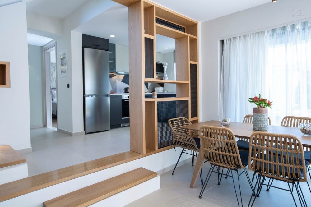 Villa Olive Green