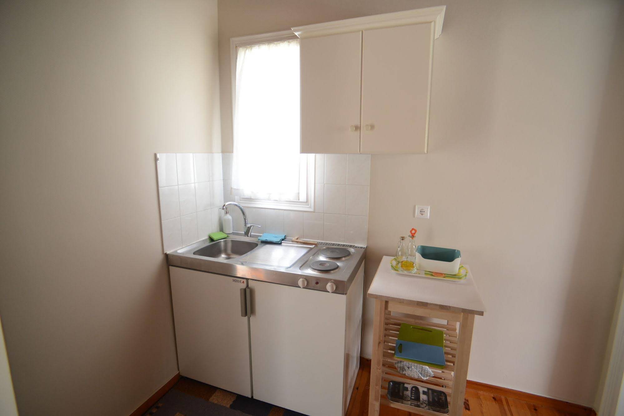 Tsonas Apartments