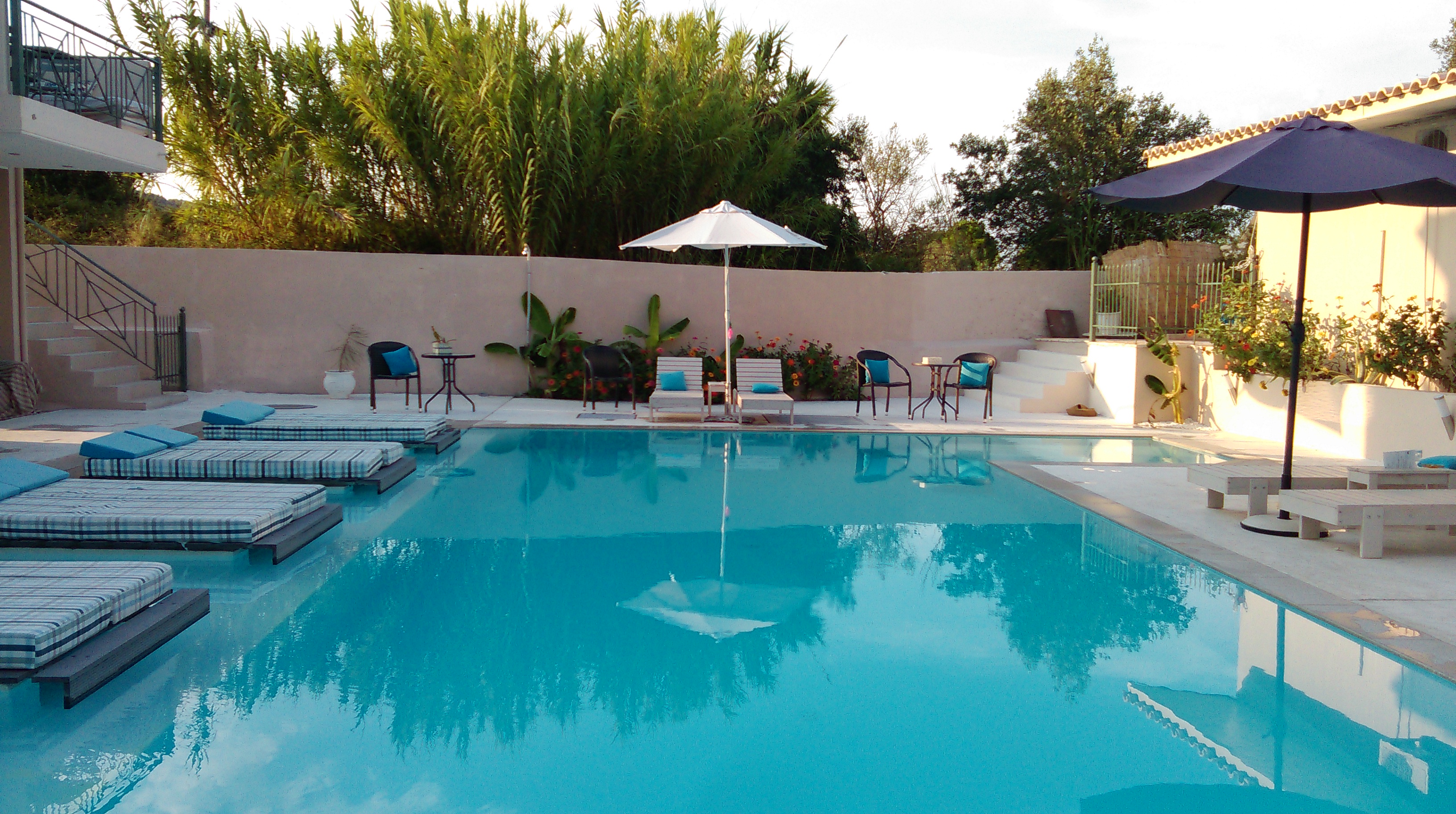 Villa Olga Lux Apartments & Studios