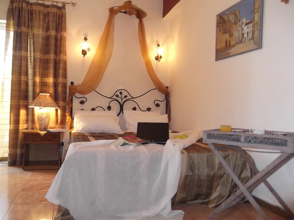 Villa Olga Lux Apartments & Studios