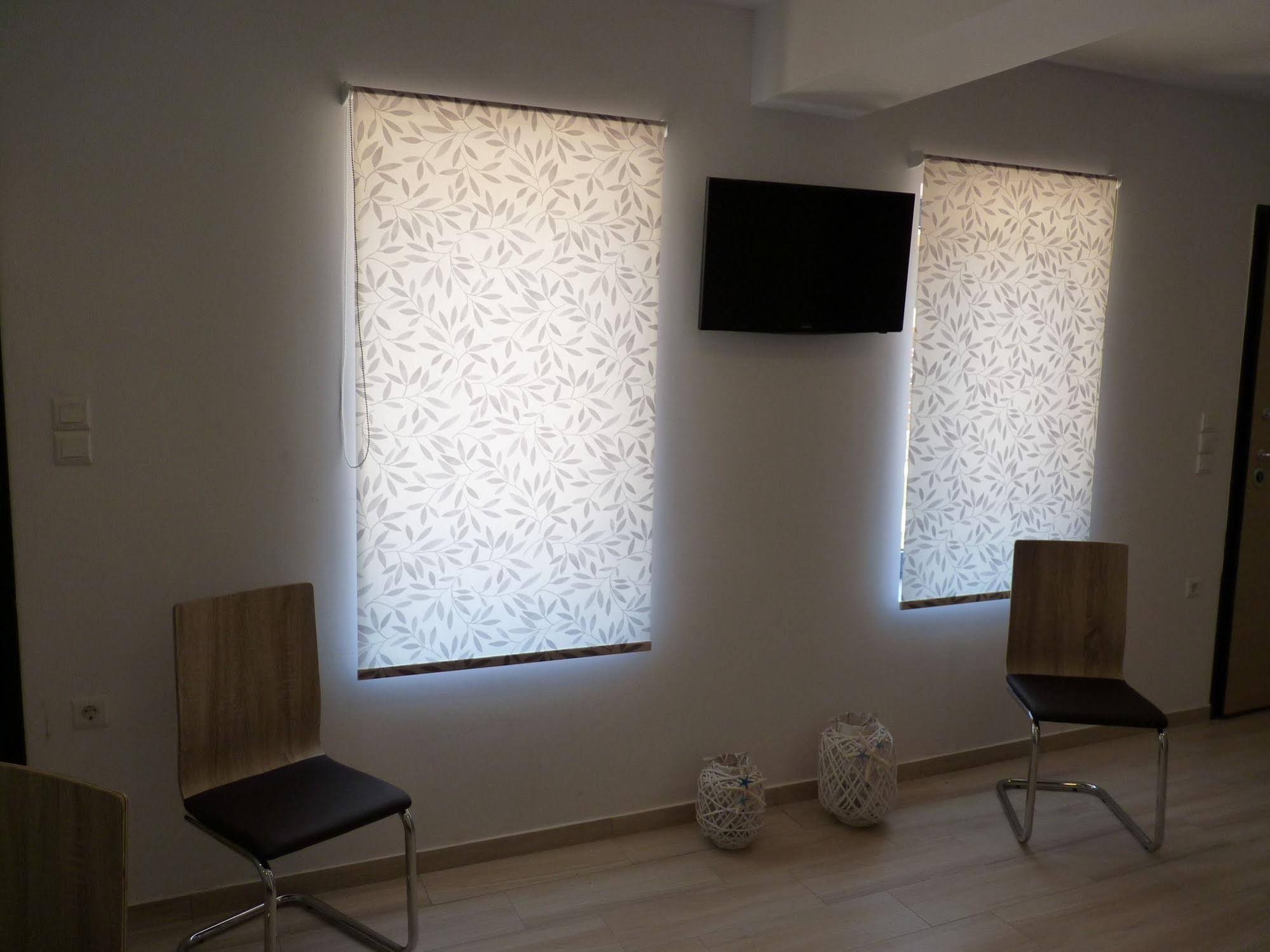 Ilianthos Apartments & Rooms