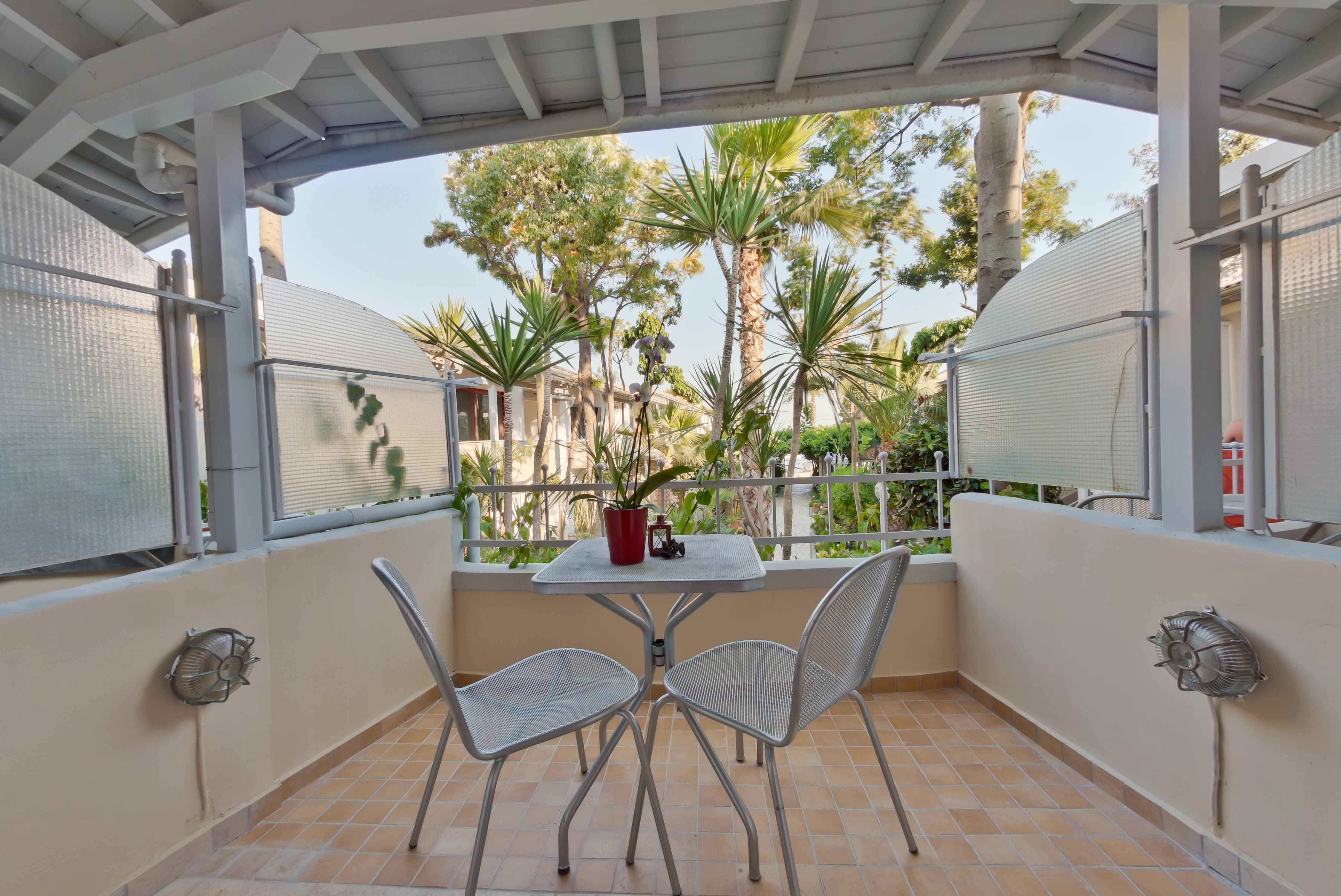 Rouda Bay Beach Hotel