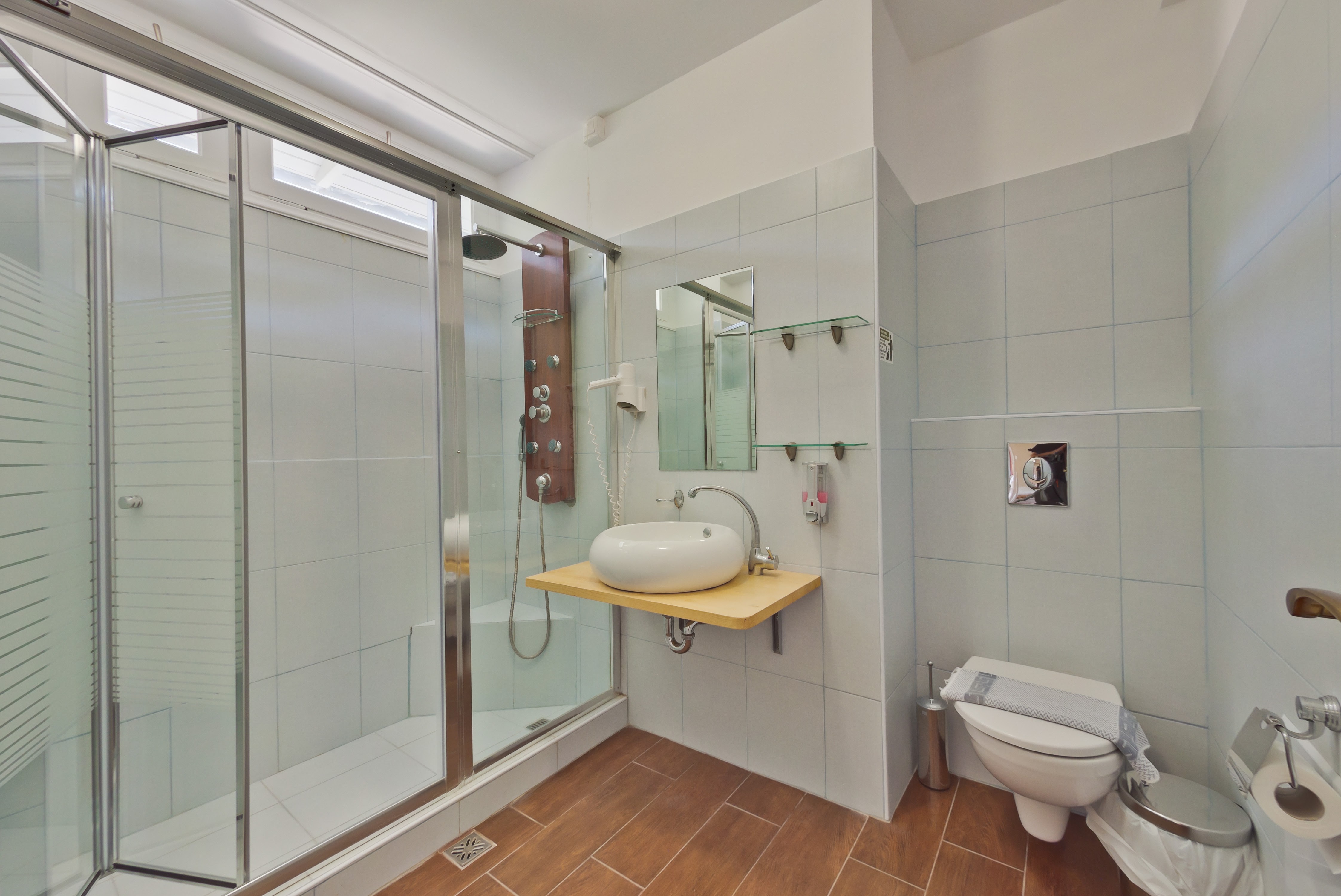 Rouda Bay Beach Hotel