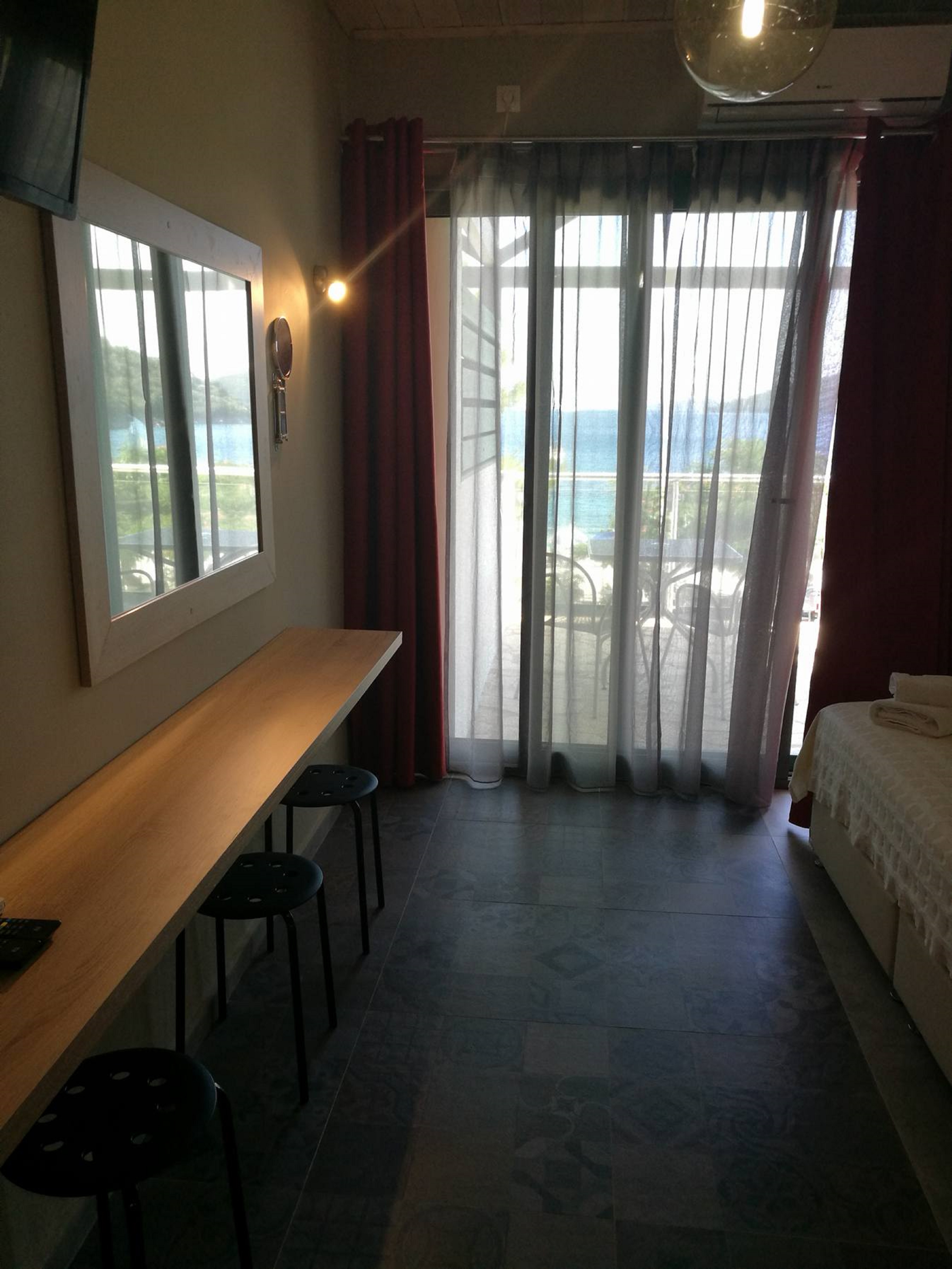 Rouda Bay Beach Hotel