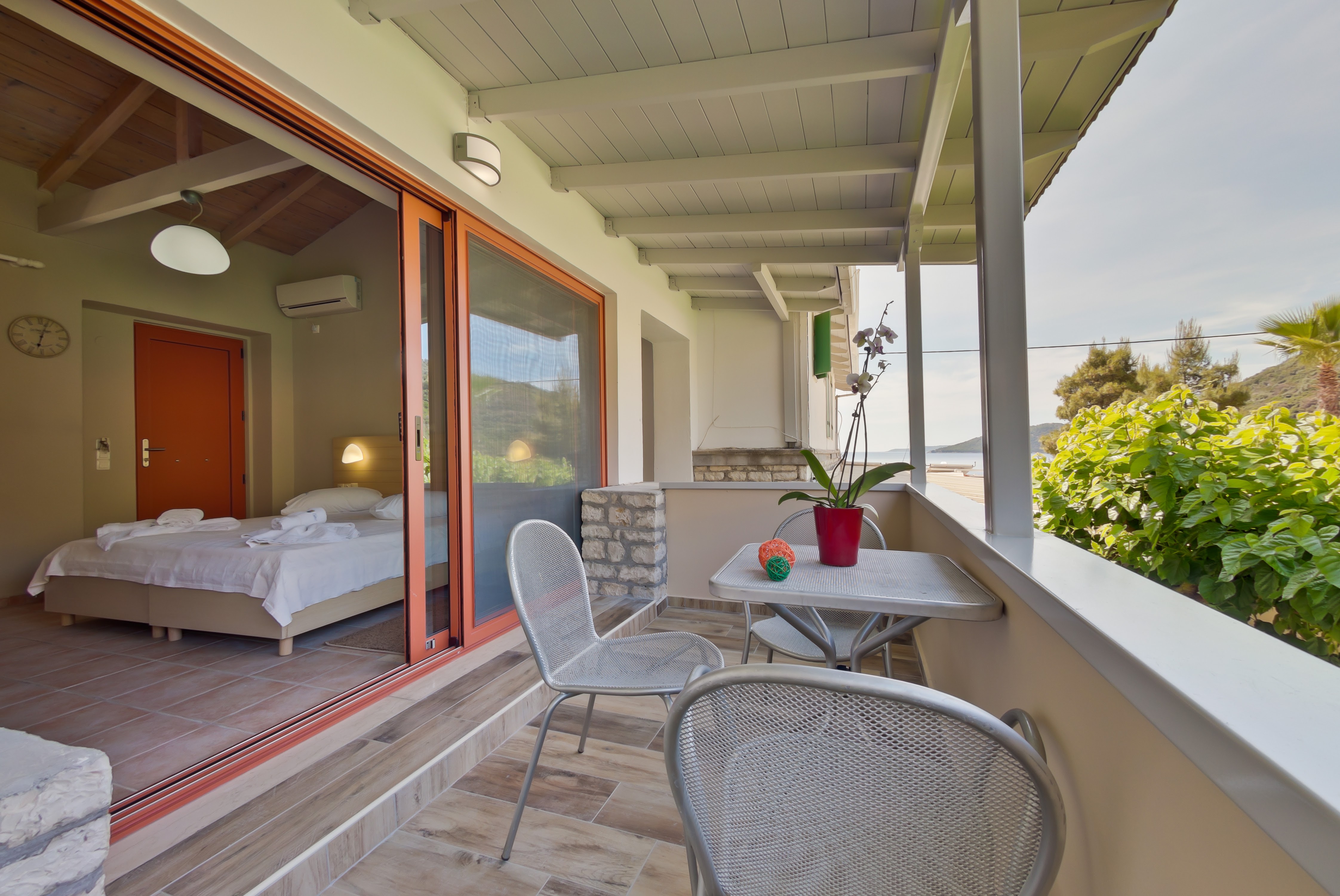 Rouda Bay Beach Hotel