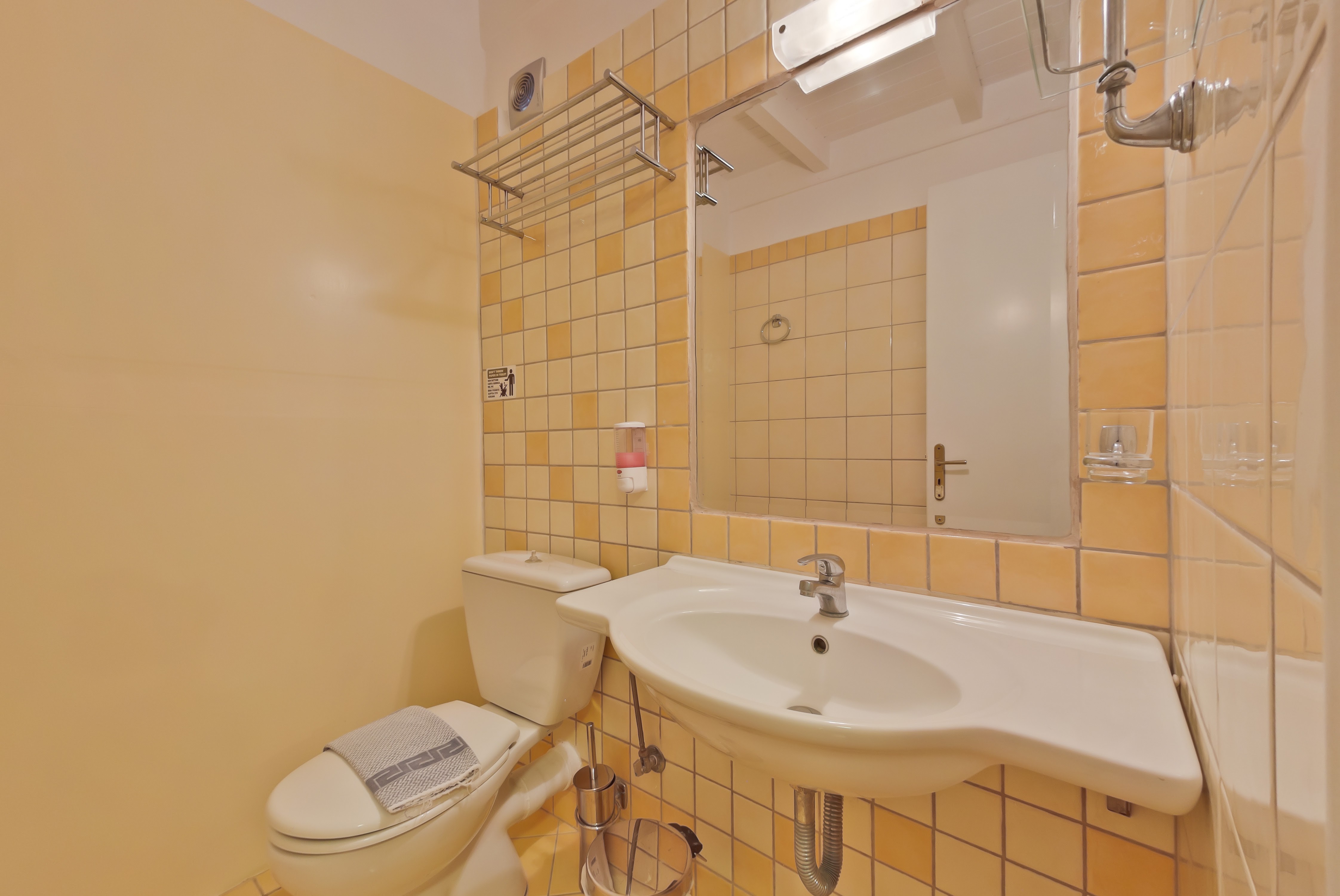 Rouda Bay Beach Hotel
