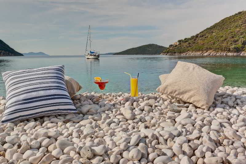 Rouda Bay Beach Hotel
