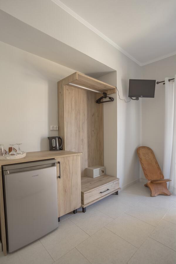 Aggelos Appartments & Deluxe Studios