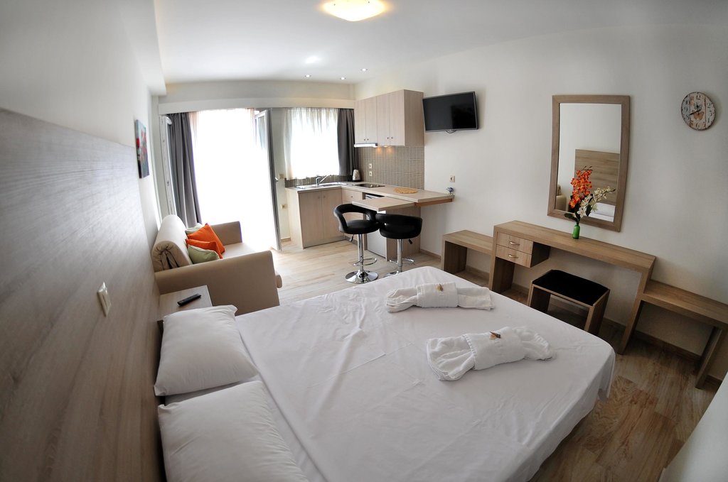 Aggelos Appartments & Deluxe Studios