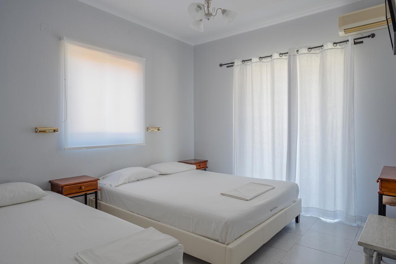 Aggelos Appartments & Deluxe Studios