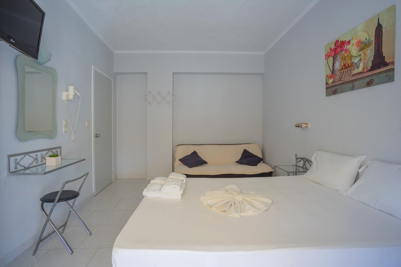 Aggelos Appartments & Deluxe Studios