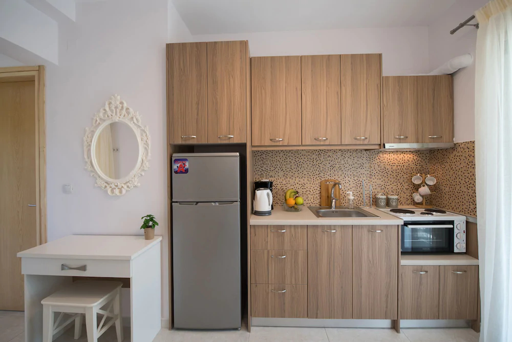 Bounatsa Studios & Apartments