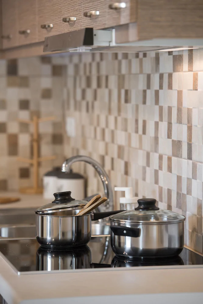 Bounatsa Studios & Apartments