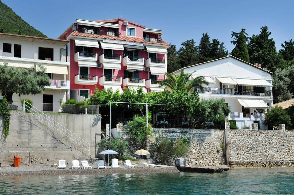 Logan's Beach Hotel