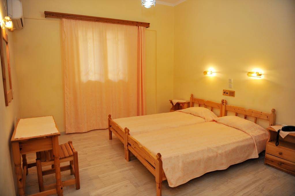 Logan's Beach Hotel