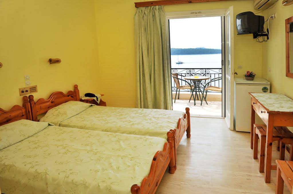 Logan's Beach Hotel