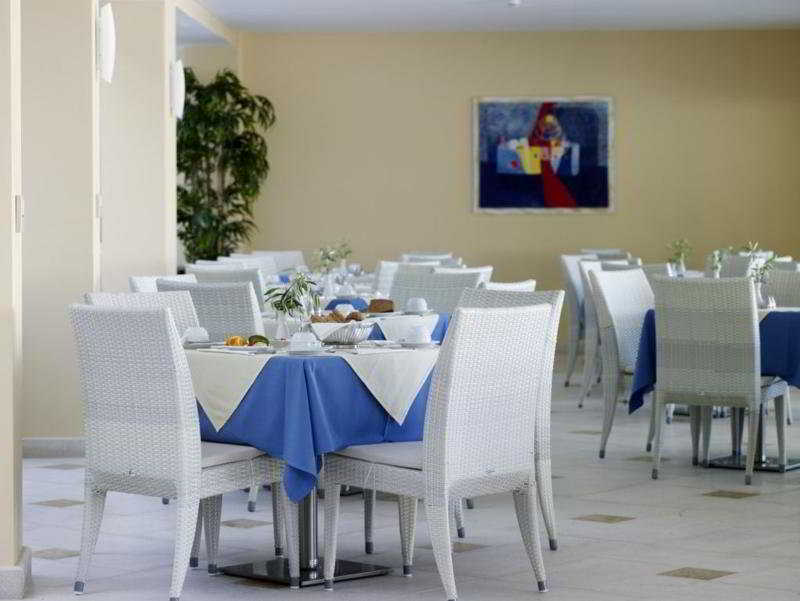 Porto Galini Seaside Resort & Spa