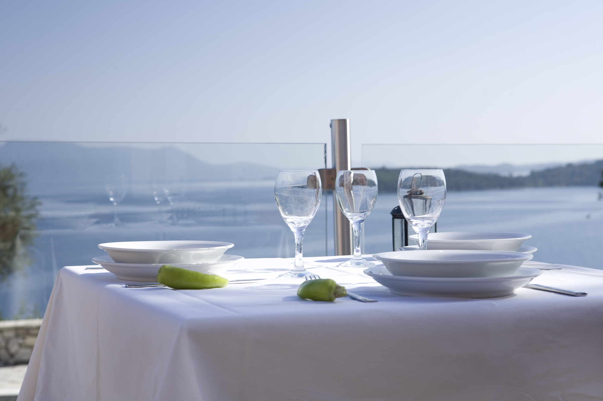 Red Tower Hotel & Suites