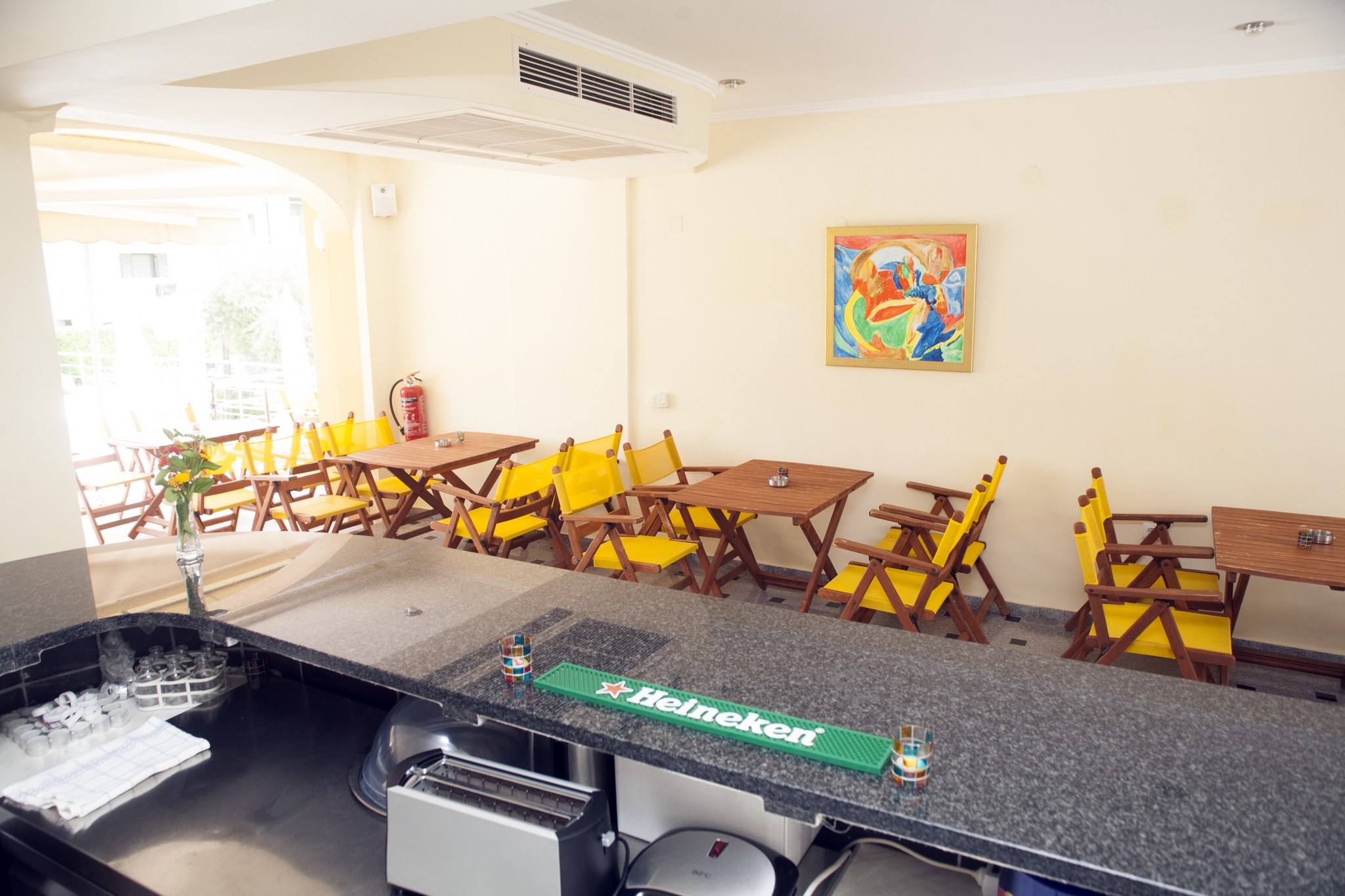 Summertime Inn