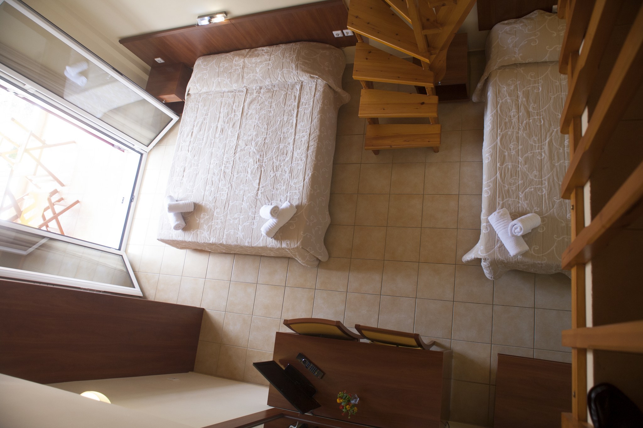 Summertime Inn
