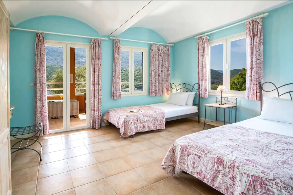 Villa Elpida