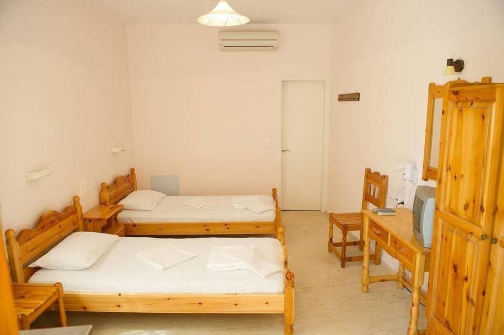 Geroulis Stefanos Studios