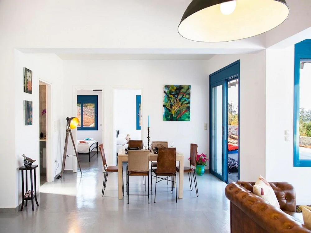 Zidanos Luxurious Villa