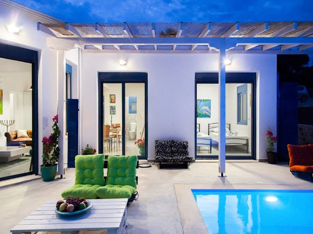 Zidanos Luxurious Villa