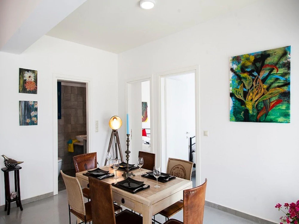 Zidanos Luxurious Villa