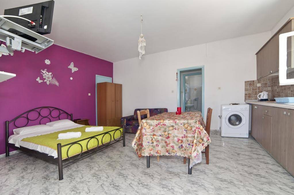 Mira Mare Studios