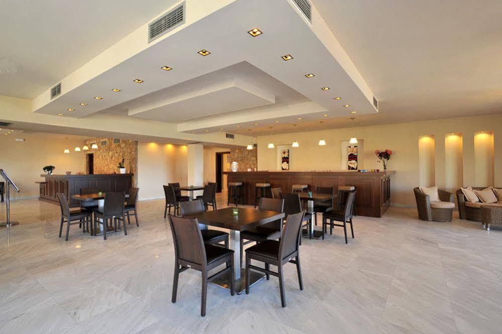 Porto Plaza Hotel Beach Resort