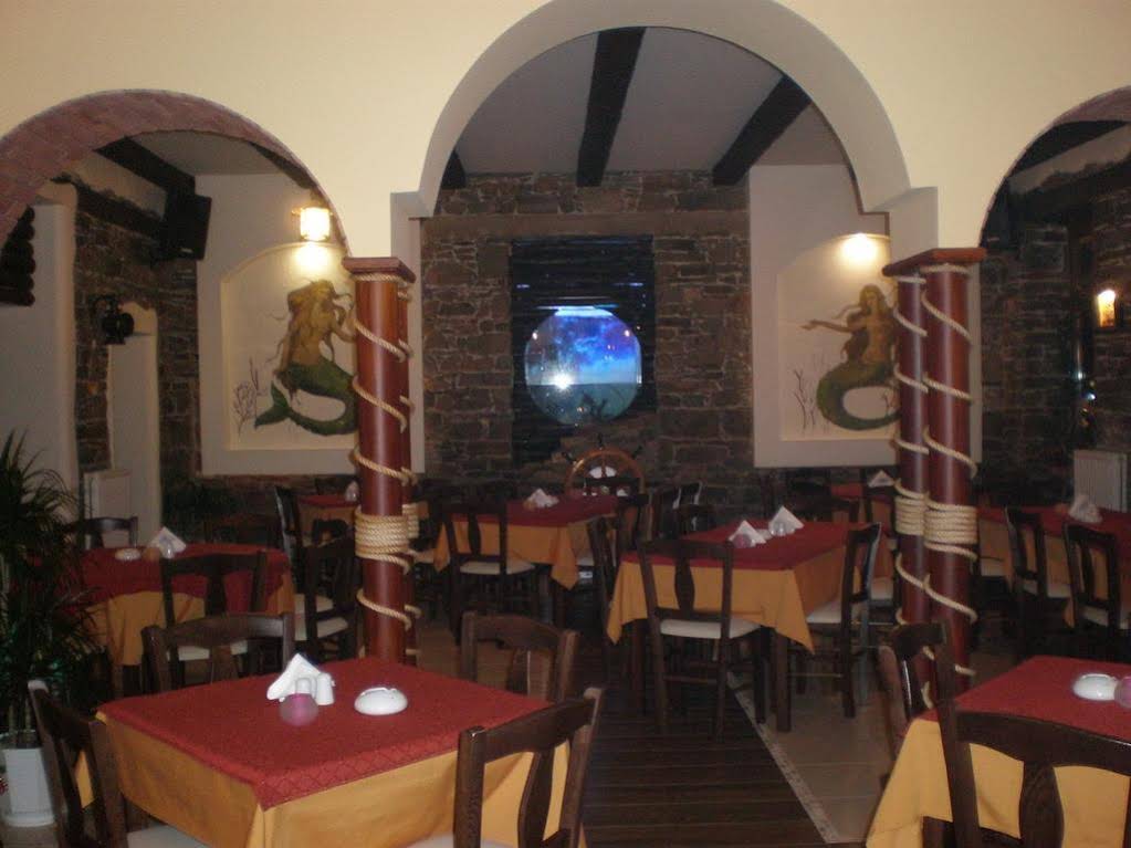 Hotel KYMA
