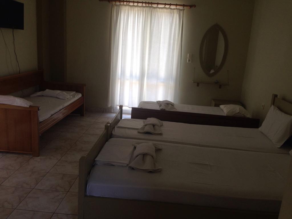 Aristi Studio Apartments