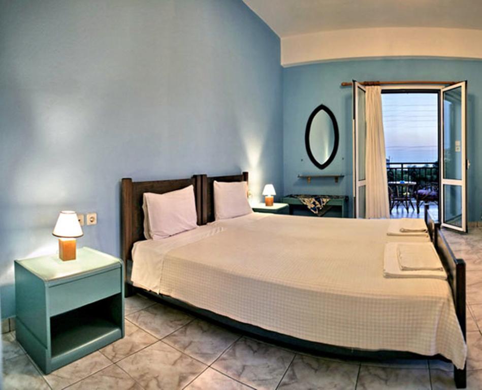Aristi Studio Apartments