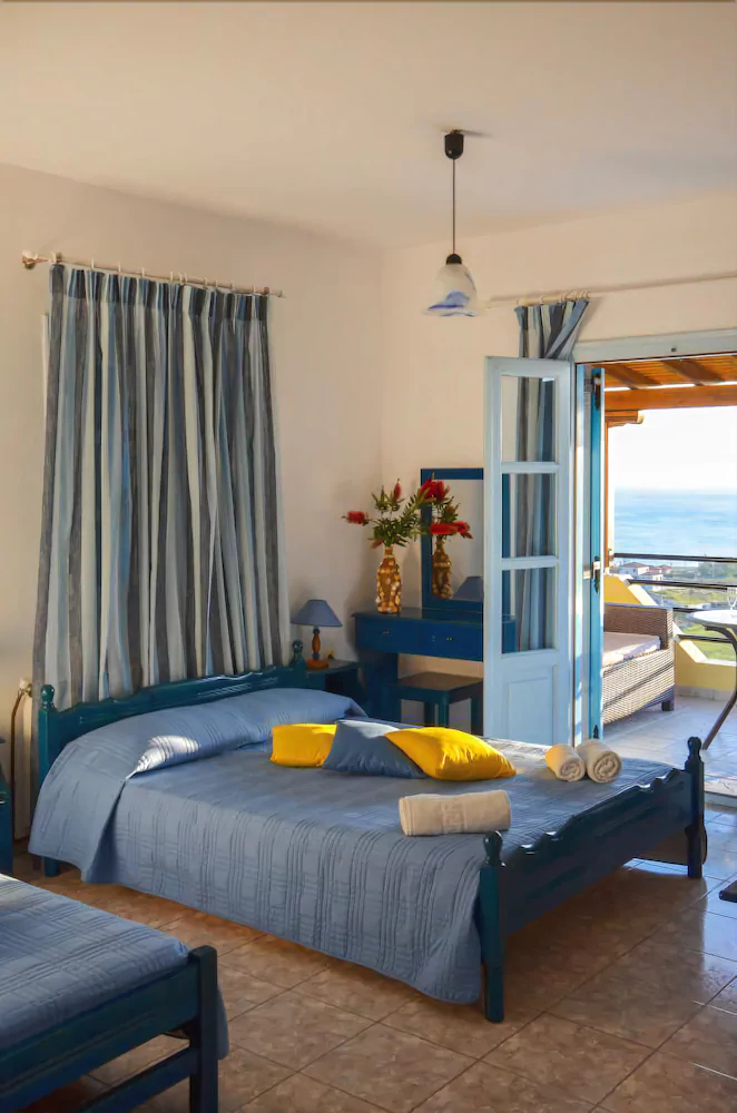 Dina Hotel
