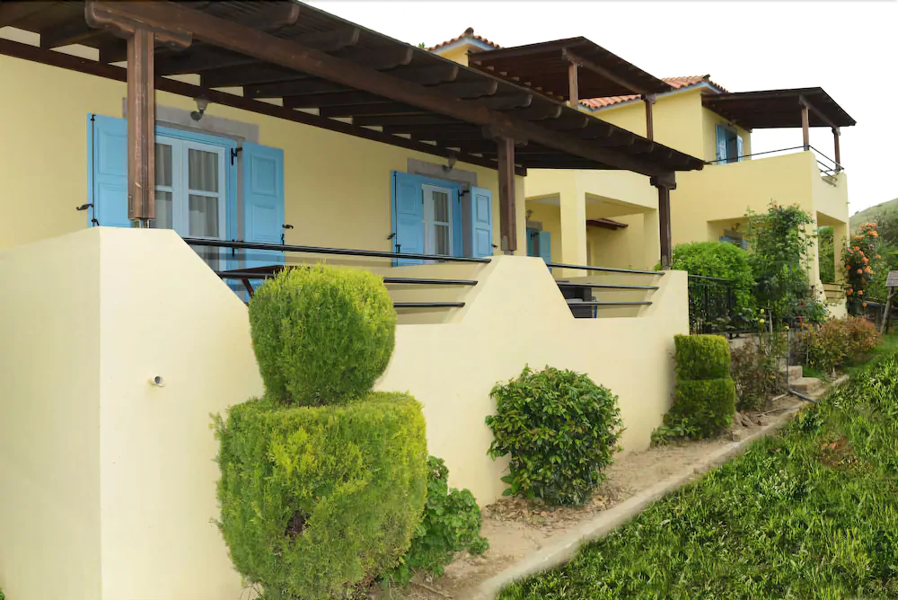 Dina Hotel