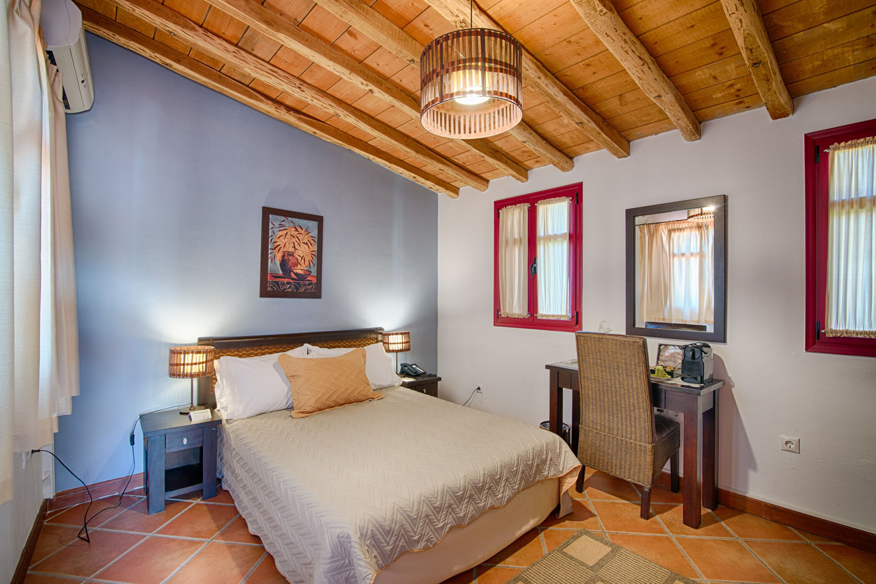 Varos Village Hotel & Residences