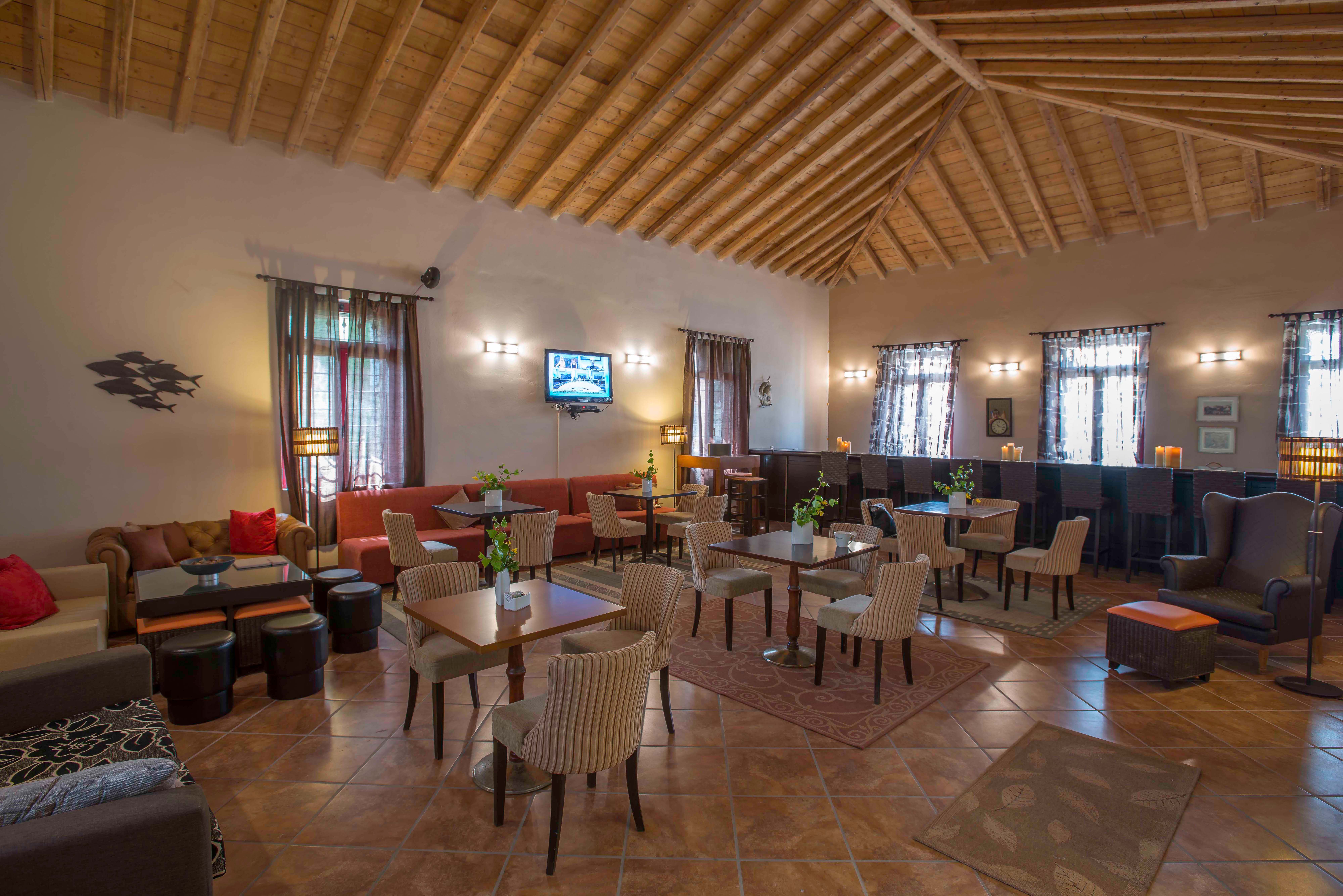 Varos Village Hotel & Residences