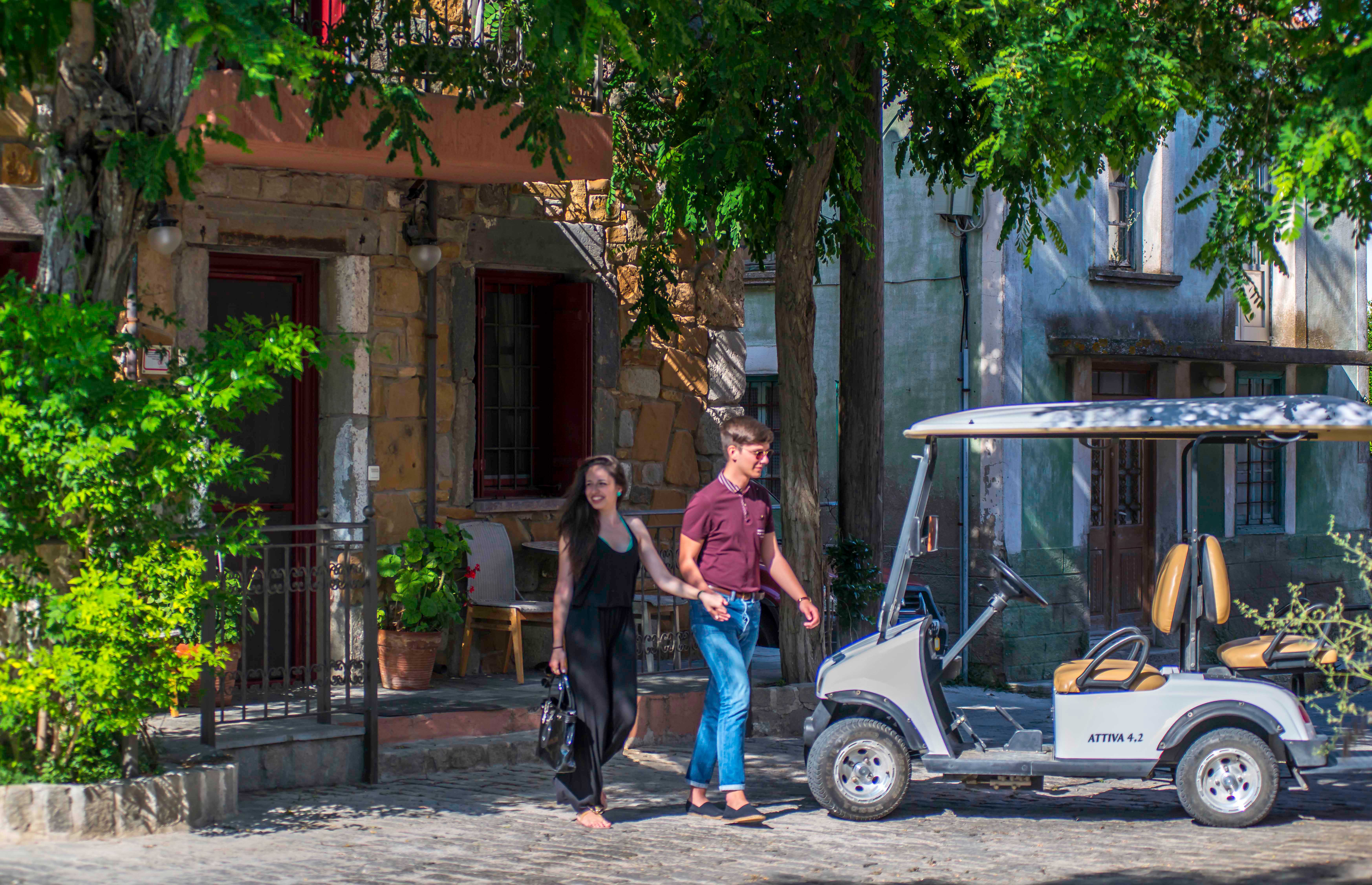 Varos Village Hotel & Residences
