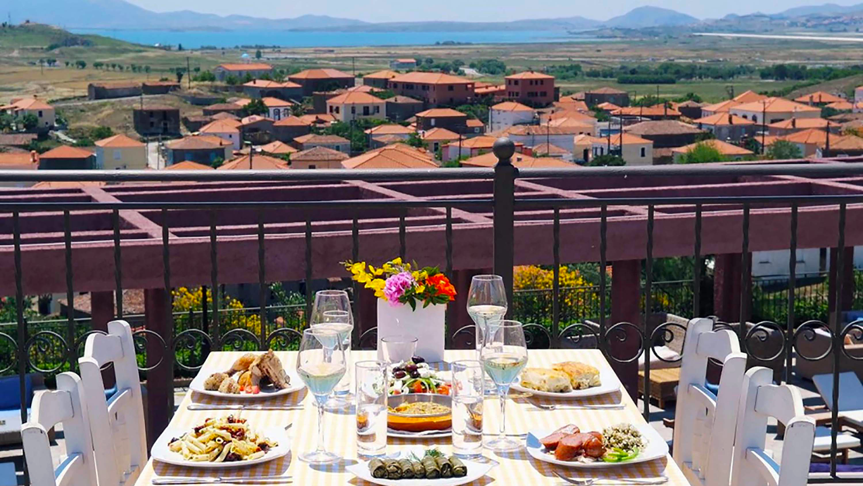 Varos Village Hotel & Residences