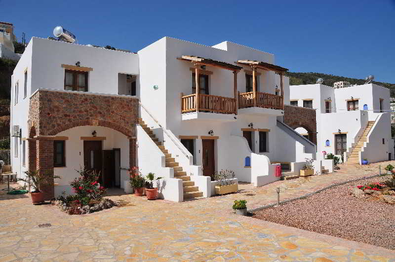 Panteli Beach Studios & Apartments