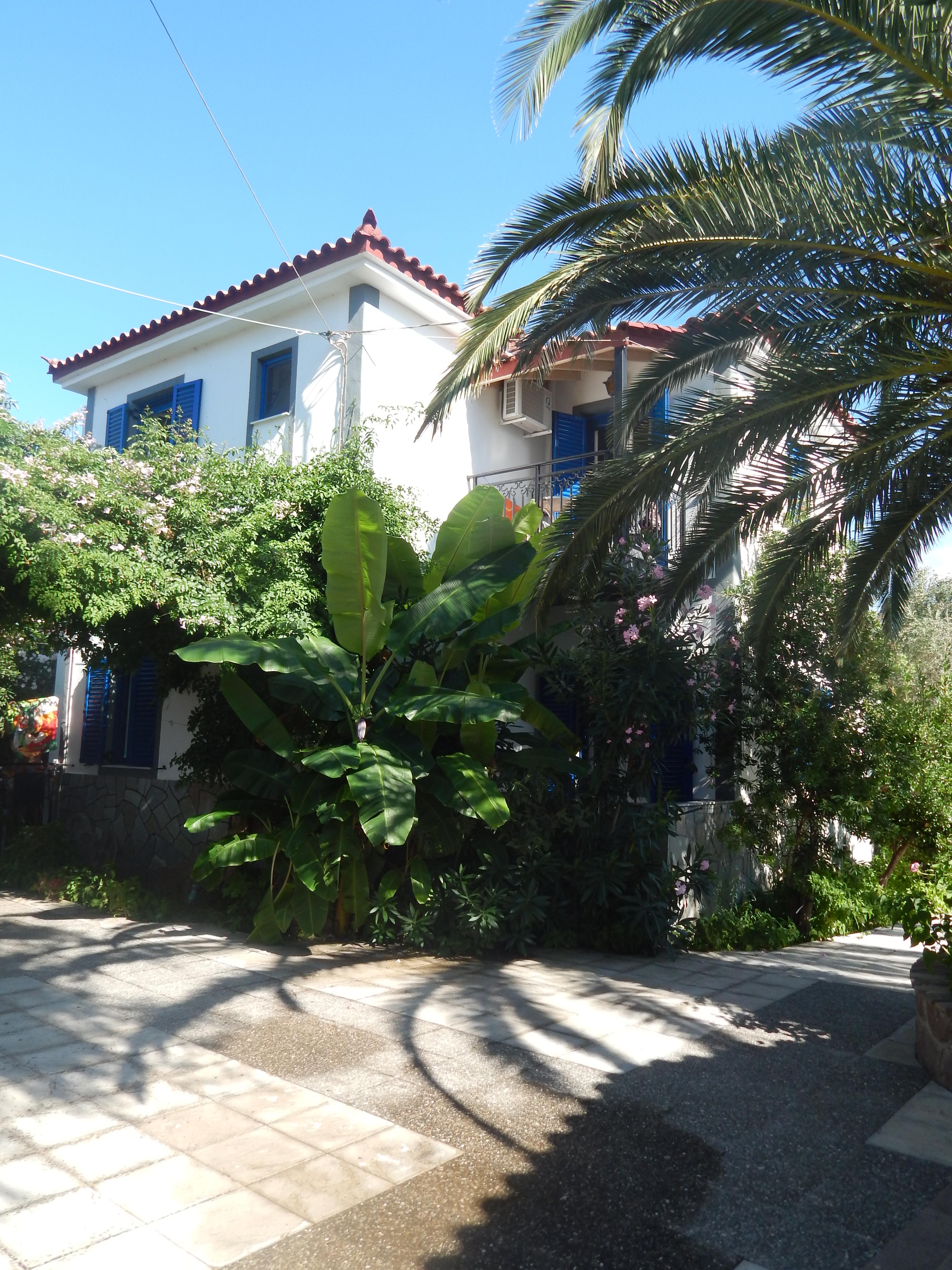 Anaxos Gardens
