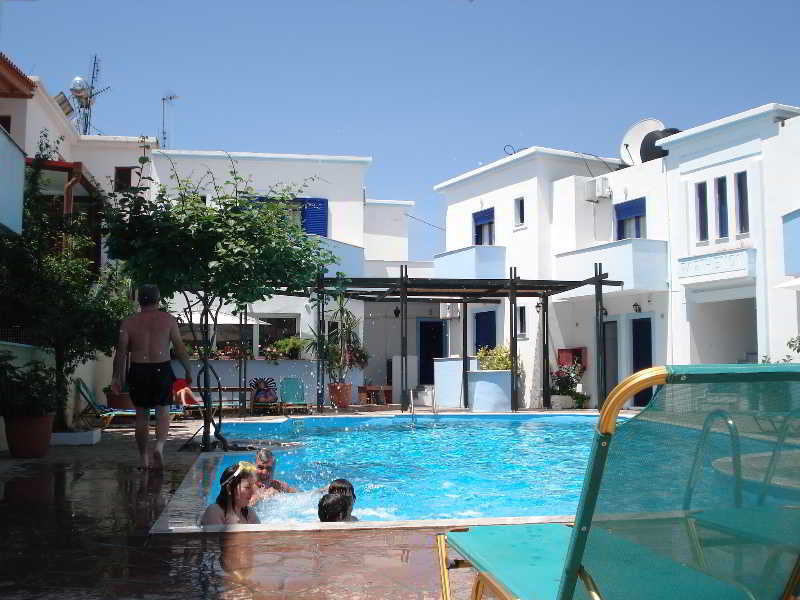 Omega Rooms Anaxos