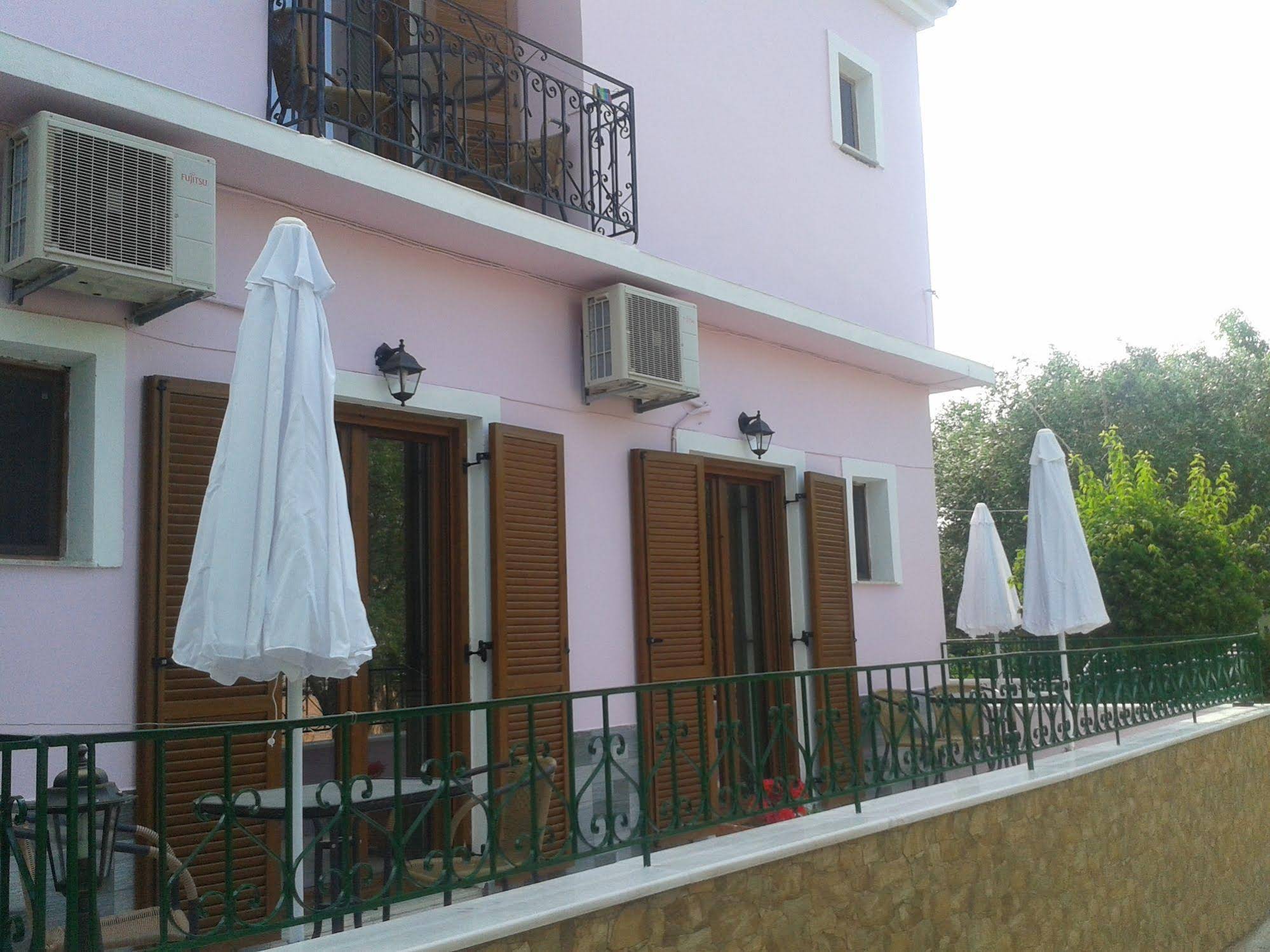 Vassilis Studios