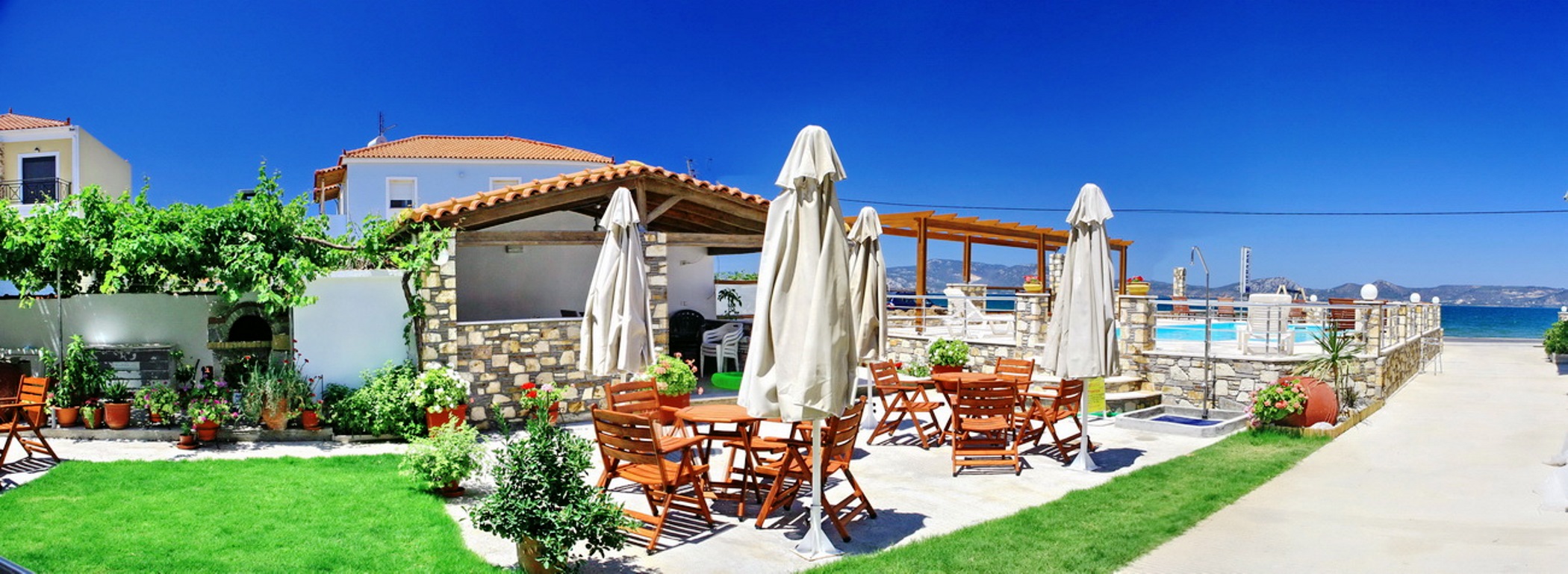 Gera Bay Studios & Apartments